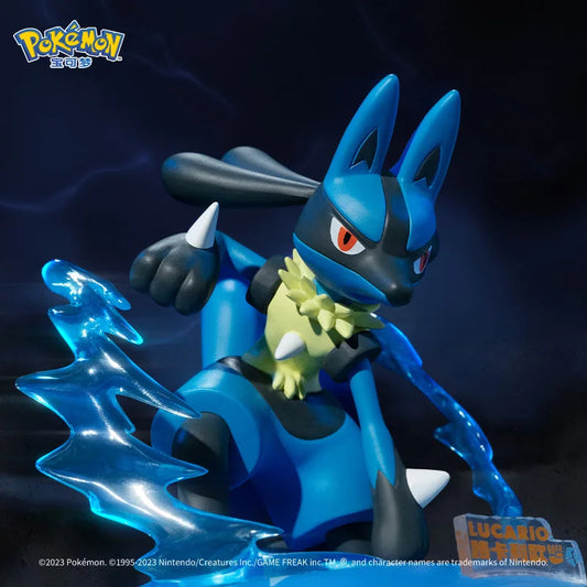 figurine Pokémon lucario Sur son socle